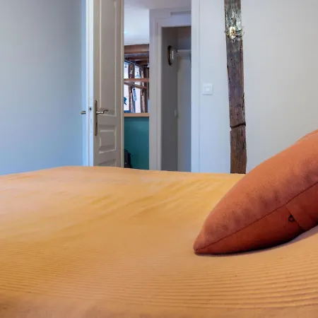 Appartamento Passage De L'escalier By Interhome
